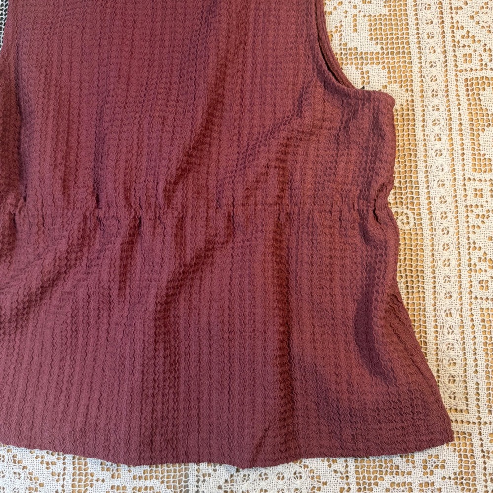 LOFT Womens Plum Burgundy Textured Tie Front Peplum Sleeveless Top Size M - Picture 8 of 9